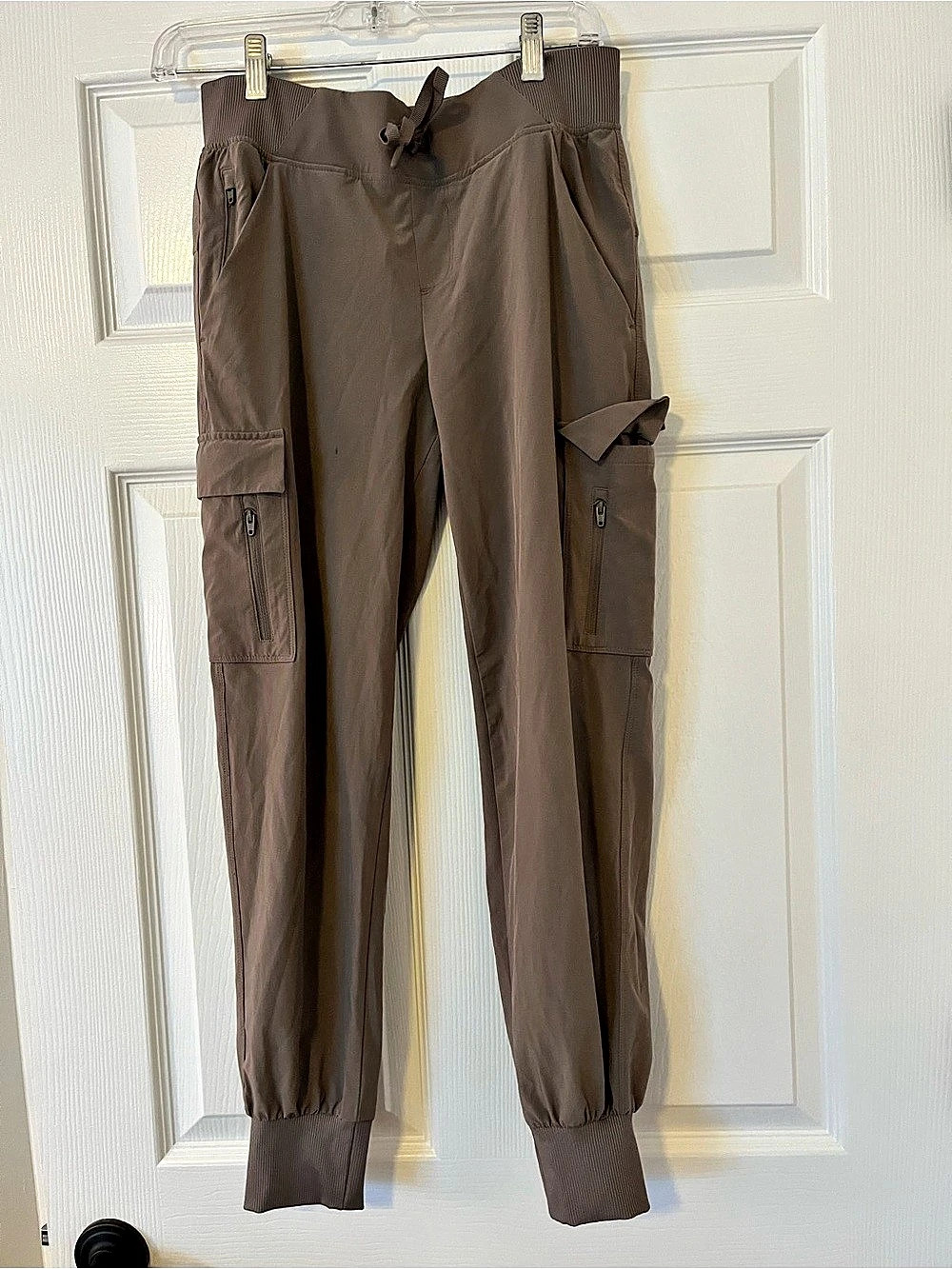 All in Motion Women’s Small Cargo Wander Pants Tan Small